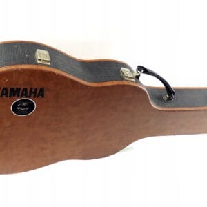 Yamaha futerał na gitarę typu APX, NCX,NTX