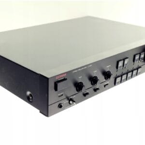 Luxman C-03