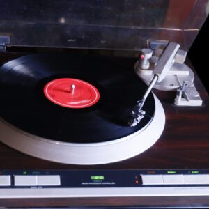 Denon DP 51F -gramofon z automatyk